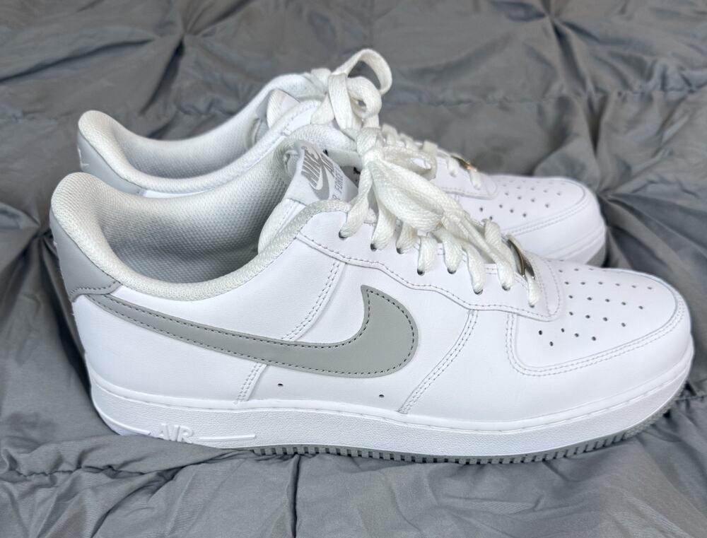 Size 10 - Nike Men's Air Force 1 '07 White Light Smoke Grey